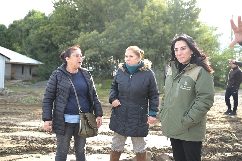 Gobernadora Regional sigue apoyando a familias damnificadas tras temporal