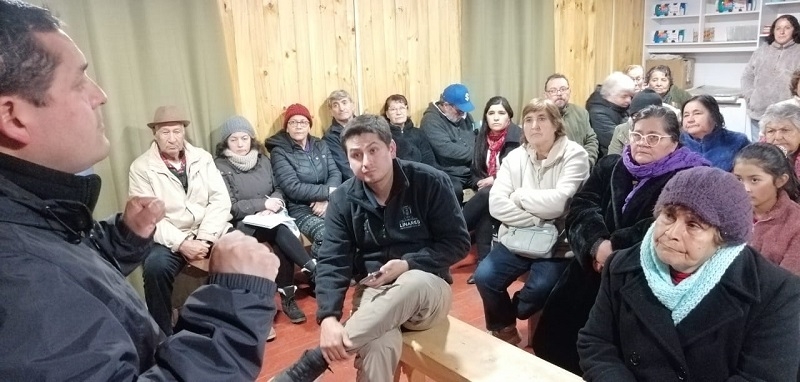 Alcalde escuchó inquietudes de vecinos de Vega Ancoa