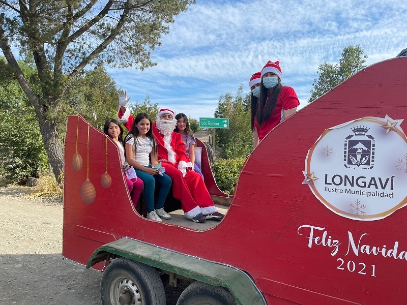  Comienza recorrido de Papá Noel por localidades rurales de la comuna de Longaví