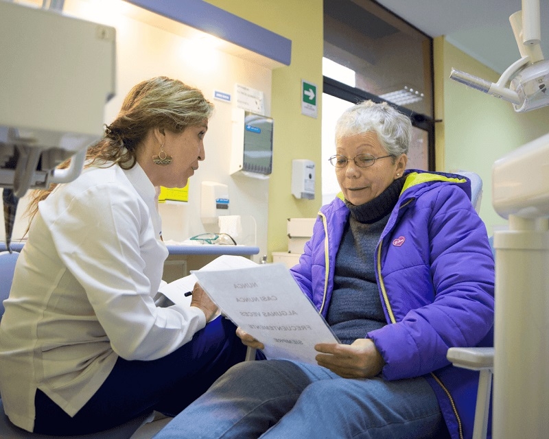 Programa de Odontogeriatría de la UTalca es el primero de su tipo acreditado en Chile