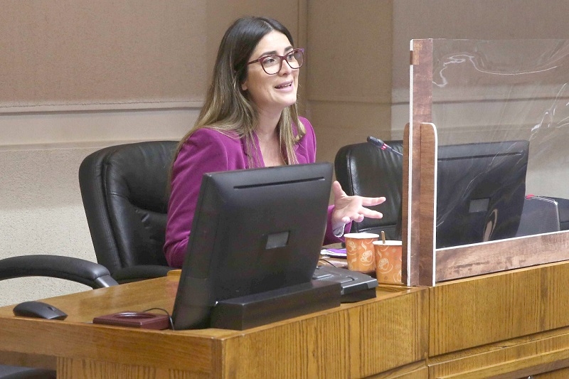 Candidata a alcaldesa por Talca pide apurar tramitación de proyecto que declara imprescriptibles los delitos sexuales