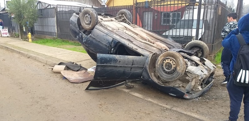  PDI detiene en Linares a sujeto que volcó en automóvil  robado