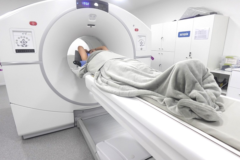 Llegó a Talca PET- CT: Único equipo en la región, que permite tomar exámenes más precisos sobre células cancerígenas  