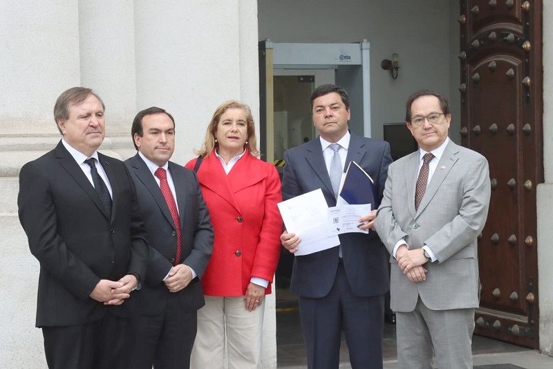 Diputados UDI piden a presidente Boric incluir en presupuesto 2023 una defensoría a las víctimas