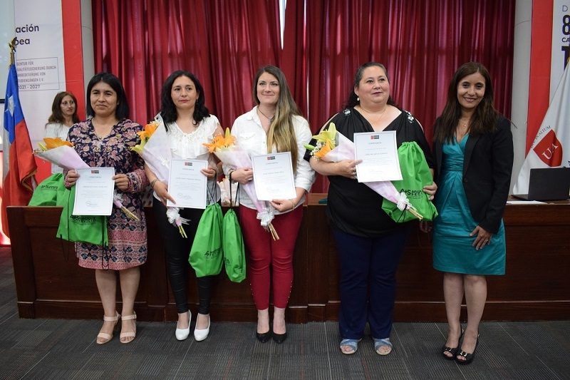  U. Autónoma apoyó en el desarrollo de emprendimientos a mujeres jefas de hogar 