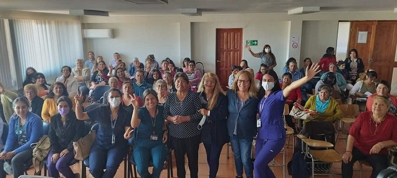 Municipio de Pelluhue entregó aporte económico de ayuda para cuidadores de pacientes postrados