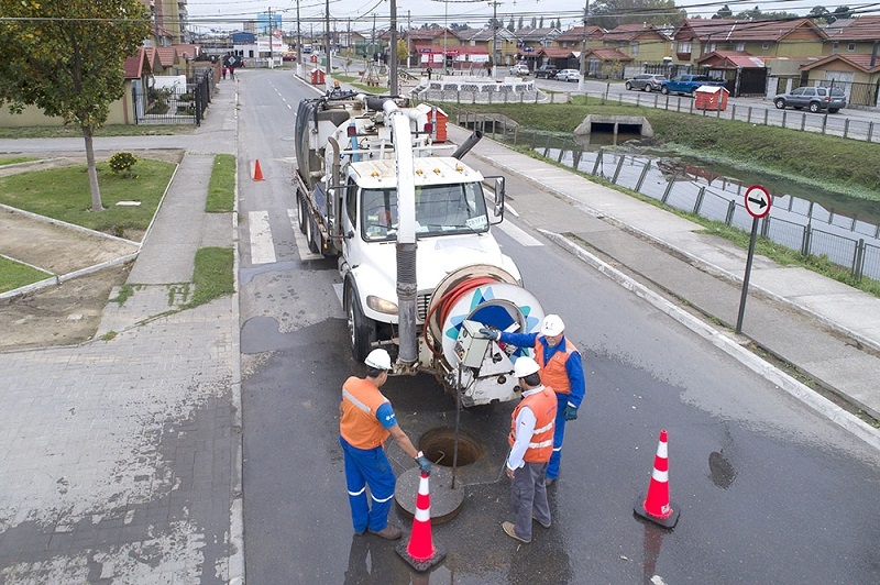 Nuevosur reitera llamado a correcto uso del alcantarillado para evitar emergencias