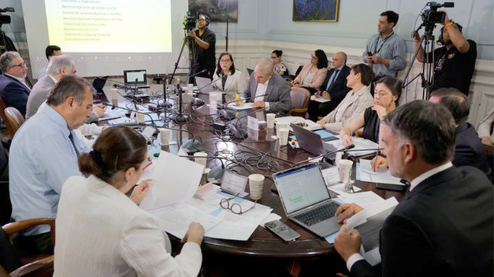 Consejo consultivo recomendó a la Superintendencia de Salud establecer un monto mínimo de pago a las Isapres