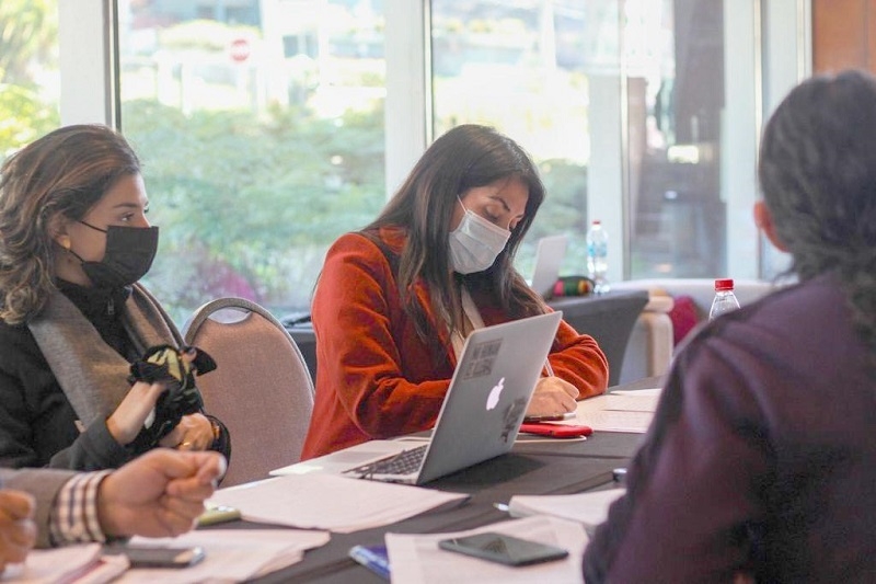 Gobernadora Regional participa en encuentro nacional por la descentralización