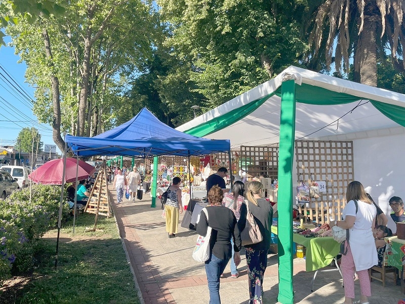 Parral: Expo Navidad 2023 fomenta el apoyo y desarrollo del comercio local