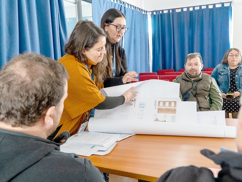 Diversas empresas participan de visita técnica por licitación proyecto de conservación ex Daem Cauquenes