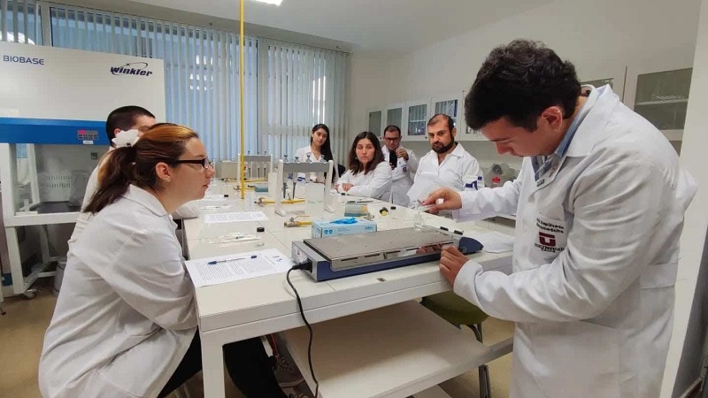 Docentes de educación media conocieron  innovaciones de nanomedicina y biotecnología