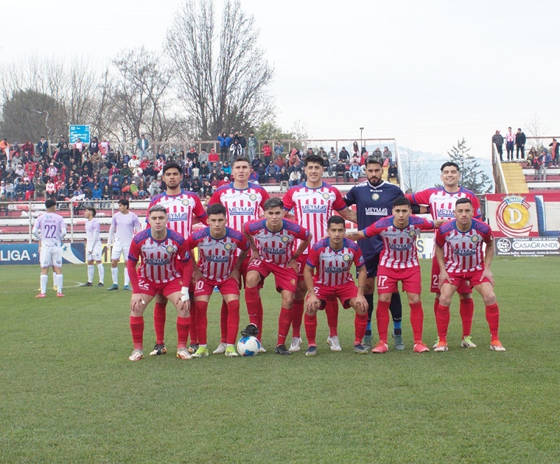 Esta tarde: Deportes Linares buscará seguir con los triunfos ante el colista Real San Joaquín 