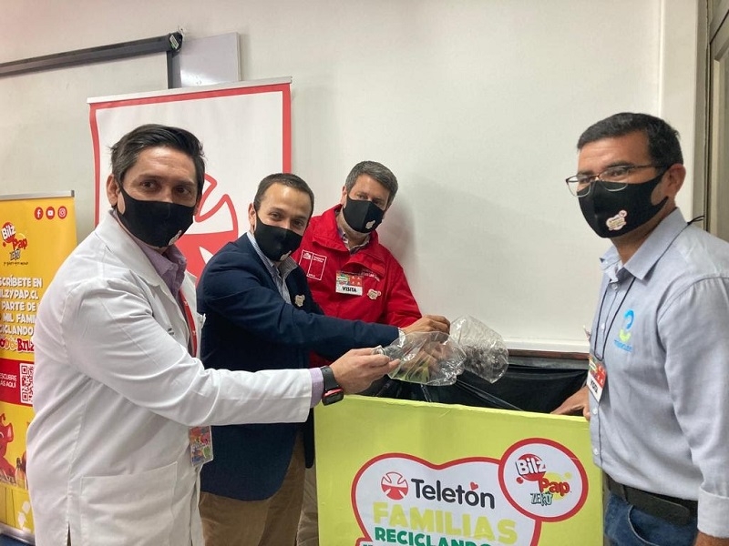 Teletón, CCU y Ministerio de Medio Ambiente invitan a tarea de reciclaje de botellas pet