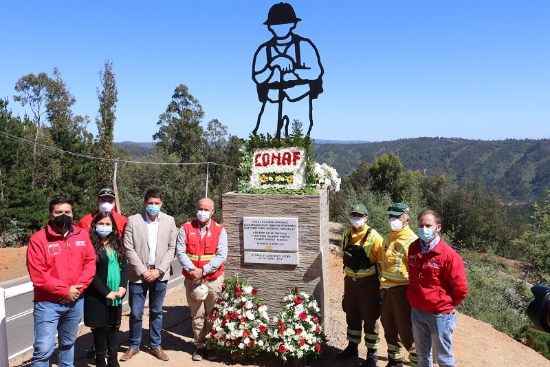 Se conmemoraron 5 años de trágico incendio forestal CONAF Maule rindió homenaje a brigadistas fallecidos en Las Cardillas