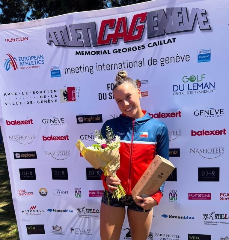 Gran actuación  Roció Muñoz obtuvo medalla de plata en Geneve Suiza 