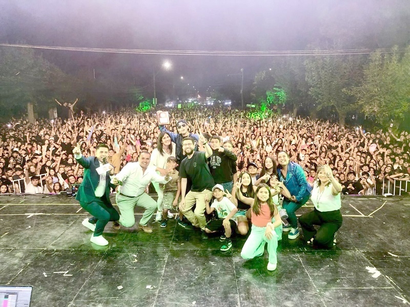 Lleno total en la segunda noche de la Semana Retirana