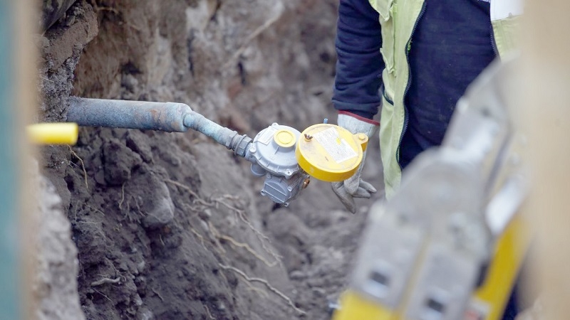 Barrio Yungay: Controlan fuga de gas que hizo a vecinos dormir en la calle