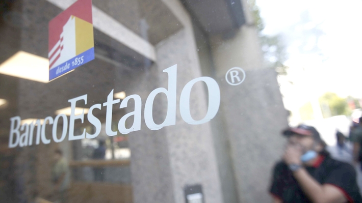 BancoEstado anotó utilidades por $377 mil millones en 2021 y abrió 376 mil cuentas de ahorro en UF