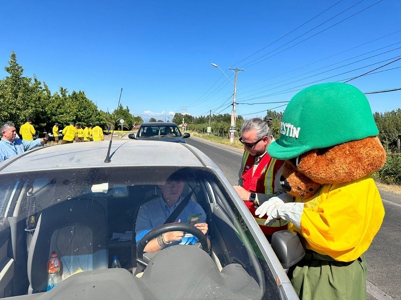 CONAF Maule fortalece actividades preventivas en las cuatro provincias de la región