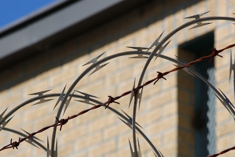 Cauquenes: 4 lesionados en riña al interior del Centro de Cumplimiento Penitenciario