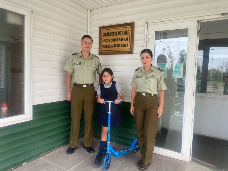 Parral: Carabineros de la Tenencia Reina Luisa entregó ayuda a niños de la comuna