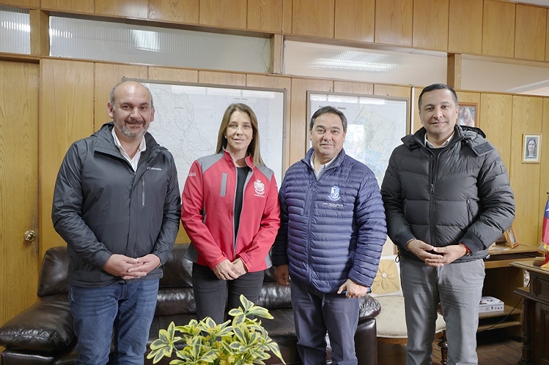 Parral y Villa Alegre contarán con moderno mamógrafo móvil