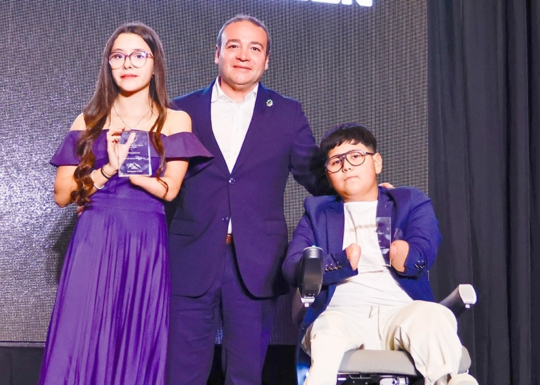 Atleta cauquenina fue reconocida como revelación nacional en Gala Paralímpica