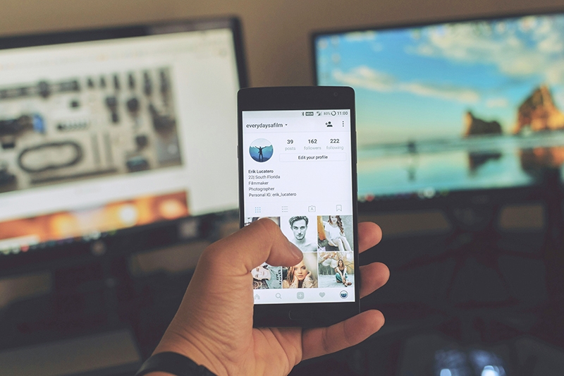 ¿Qué es la dopamina y cuál es su relación con las redes sociales?