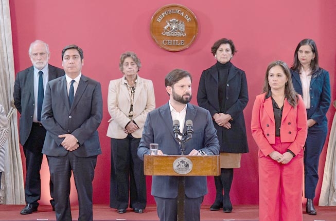 Gobierno realizó cambio de Gabinete