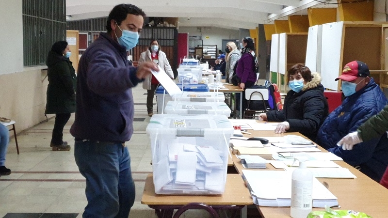 SERVEL PUBLICA INSTRUCCIONES SOBRE CAMPAÑAS PARA ELECCIÓN DE CONSEJO CONSTITUCIONAL.