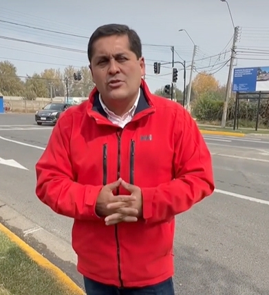 Nuevo semáforo para el cruce de María del Valle con camino a Panimávida