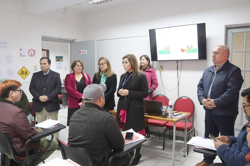 En Región de Maule Autoridades visitan cursos de conducción profesional del SENCE