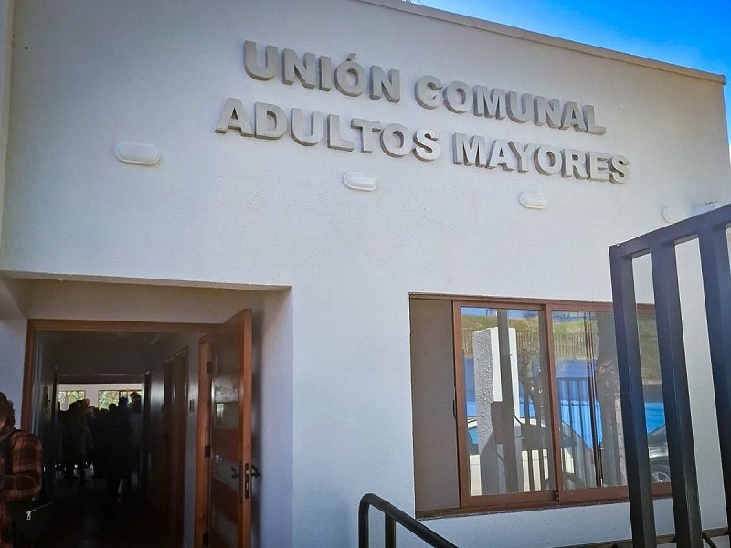 Inauguran nueva sede social para adultos mayores de Cauquenes