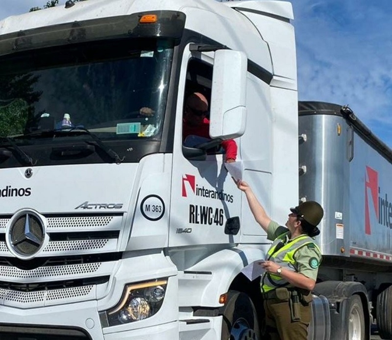 Parral: Carabineros ejecuta acción preventiva en ruta 5 sur