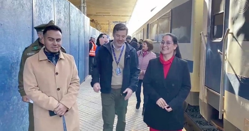 Con viaje demostrativo EFE da a conocer a comunidades del Maule servicio Curicó-Talca-Linares