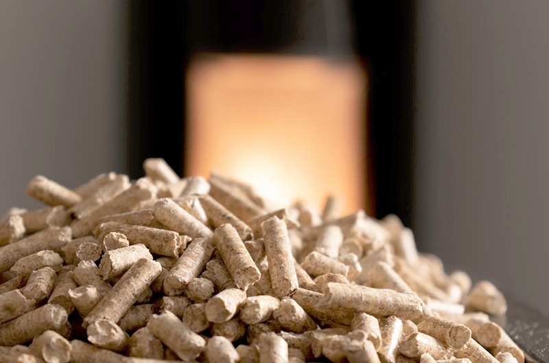 Investigadores de la UTalca crearán sello que certificará la calidad de pellets