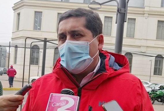 ALCALDE Y APOYO PARA NIÑO FACUNDO.- 