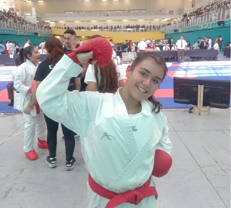 Karatecas maulinos de Promesas Chile clasifican a eventos internacionales