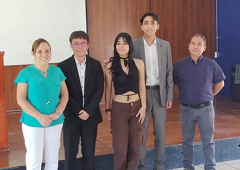 Destacan puntaje nacional y logros PAES 2023 en el Liceo Bicentenario de Excelencia Colegio Concepción de Linares