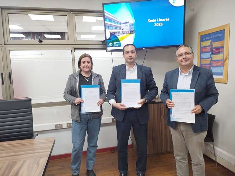 Centro de Formación Técnica San Agustín firma convenio de colaboración con el Obispado de Linares