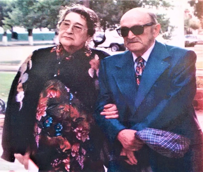 Margot Loyola Palacios *Linares, 15 septiembre 1918   +Santiago, 3 agosto 2015. -Hija Ilustre de Linares, 1975-