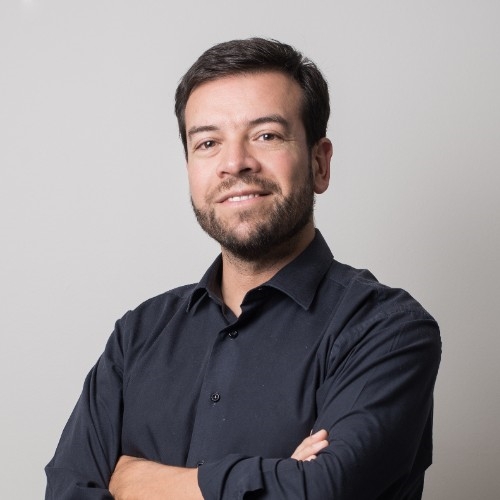 Oscar Solar, gerente general del Centro AC3E: “Hoy es clave que los sectores productivos utilicen la I+D que desarrolla la ciencia chilena”