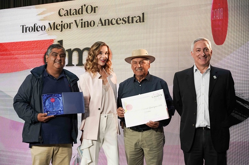 Viñedos de Santa Cruz ganó el premio al Mejor Vino Campesino en el concurso Catad’Or 2021