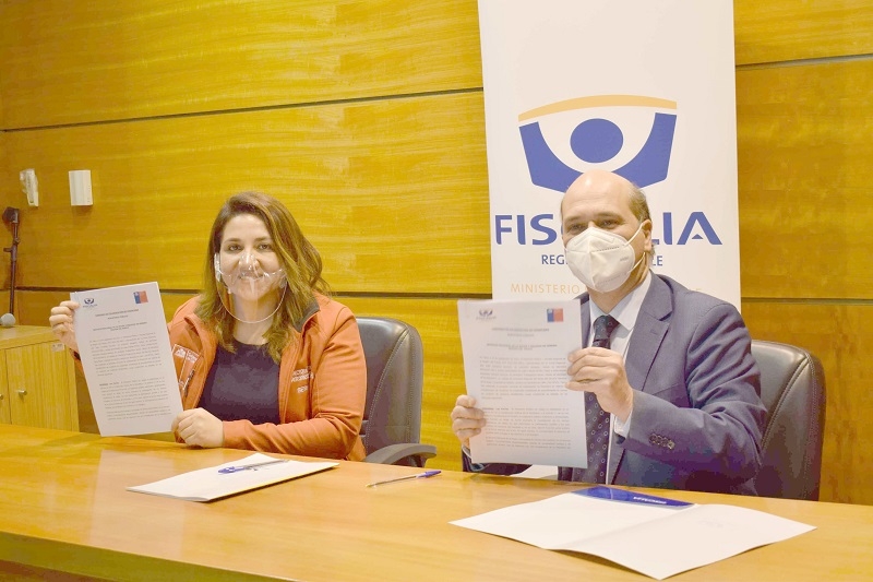 Fiscalía Regional y SernamEG suscriben en el Maule inédito convenio