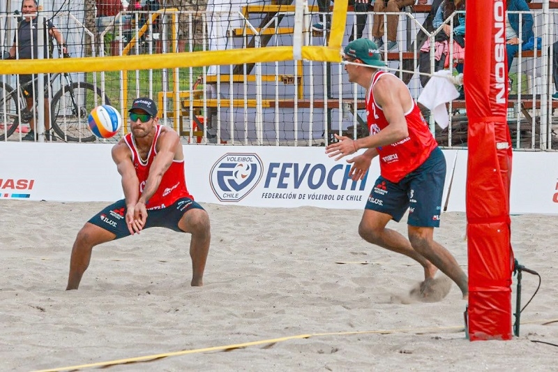 El team Chile de Vóleibol Playa derrotó por 3 a 2 a Argentina en la final del Preolímpico Sudamericano 