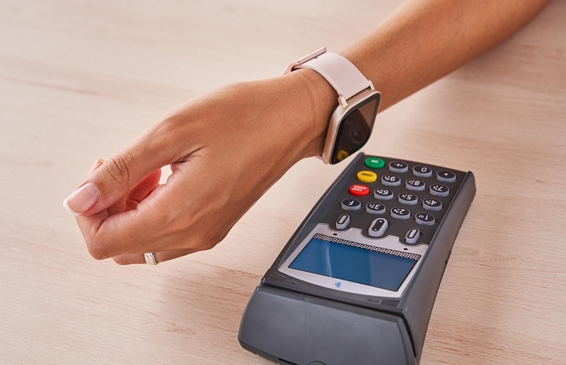 Tendencias de la generación Z: 6 de cada 10 personas prefieren dispositivos móviles para compras digitales