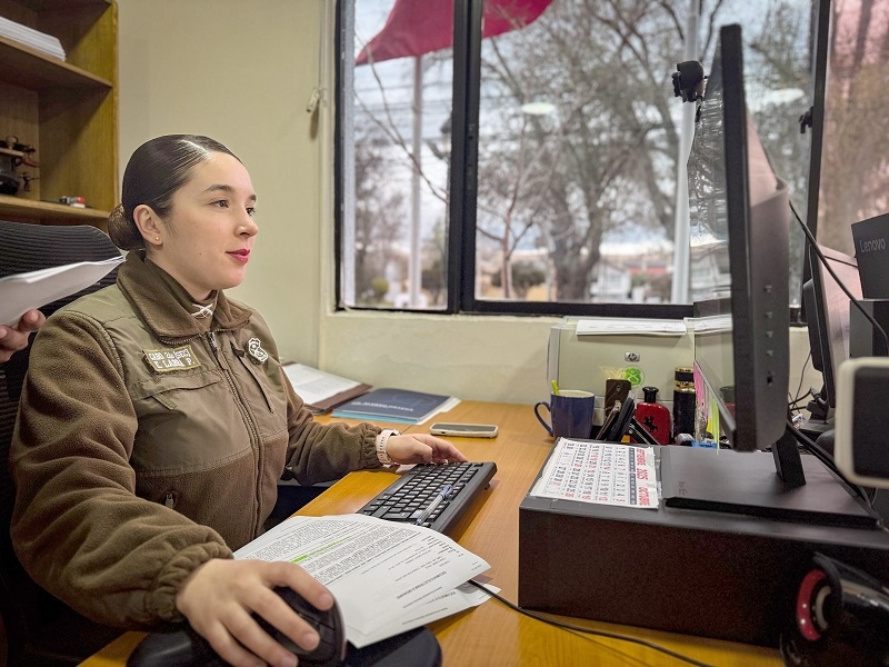 Carabineros abre inscripciones para el curso de Cabo Segundo de Secretaria: 40 cupos a nivel nacional