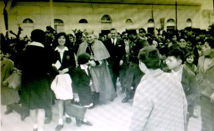 Cardenal Silva Henríquez en Linares