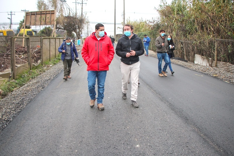 Municipio linarense cumple compromiso y habilita pavimentación asfáltica del reconocido Callejón "Las Vegas”